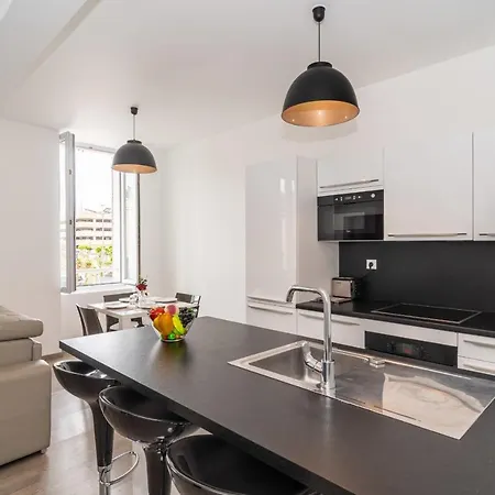 Brand New 2 Bedroom Gambetta Fully Renovated 2021- 5 Mns Palais By Olam *